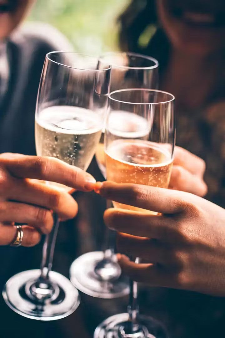Guide: Different Types of Sparkling Wine